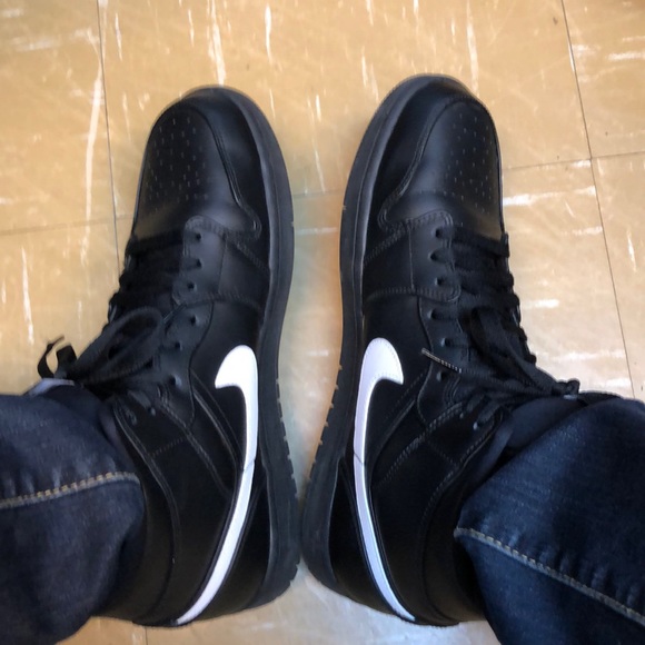 Meet your Posher, Peter - Picture 1 of 1